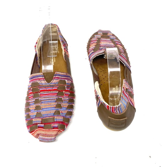 Toms - Picture 4 of 7